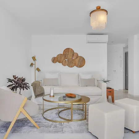 Polo 4e Jacaranda Apartamento
